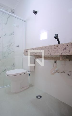 Casa para alugar com 250m², 4 quartos e 4 vagasBanheiro da Suíte 1