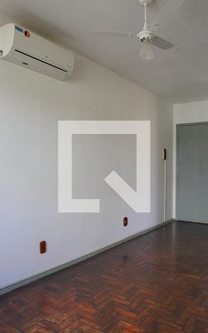 Apartamento para alugar com 38m², 1 quarto e 1 vagaSala