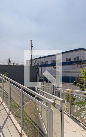 Casa de condomínio à venda com 100m², 3 quartos e 2 vagas Casa de condomínio à venda com 100m², 3 quartos e 2 vagasÁrea Comum - Entrada