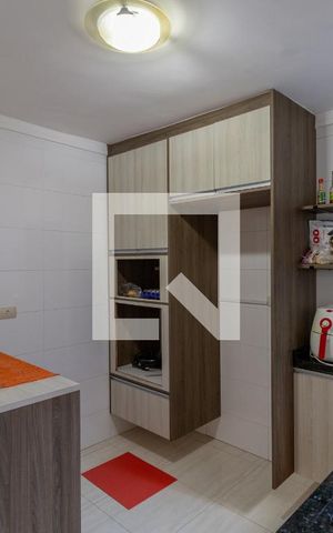 Casa de condomínio à venda com 100m², 3 quartos e 2 vagas Casa de condomínio à venda com 100m², 3 quartos e 2 vagasCozinha