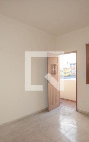 Casa para alugar com 100m², 1 quarto e sem vagaSala