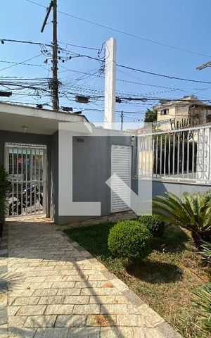 Casa de condomínio à venda com 102m², 3 quartos e 2 vagas Casa de condomínio à venda com 102m², 3 quartos e 2 vagasÁrea comum