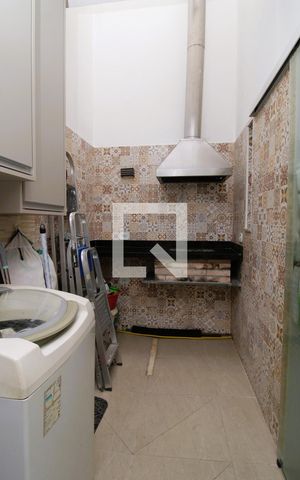 Casa de condomínio à venda com 102m², 3 quartos e 2 vagasÁrea de Serviço