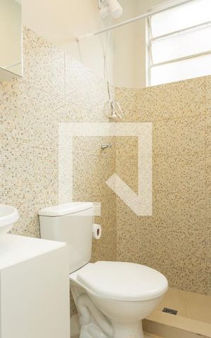 Apartamento à venda com 29m², 1 quarto e sem vaga Apartamento à venda com 29m², 1 quarto e sem vagaBanheiro