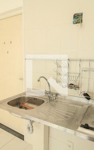 Apartamento à venda com 28m², 1 quarto e sem vaga Apartamento à venda com 28m², 1 quarto e sem vagaCozinha