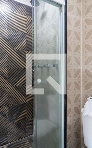 Apartamento para alugar com 49m², 2 quartos e 1 vaga Apartamento para alugar com 49m², 2 quartos e 1 vagaBanheiro