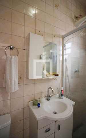Casa à venda com 168m², 3 quartos e 1 vagaBanheiro de serviço