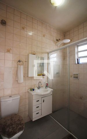 Casa à venda com 168m², 3 quartos e 1 vagaBanheiro de serviço