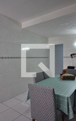 Casa à venda com 168m², 3 quartos e 1 vagaCozinha 