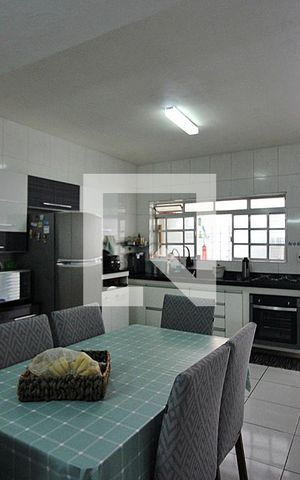 Casa à venda com 168m², 3 quartos e 1 vagaCozinha 