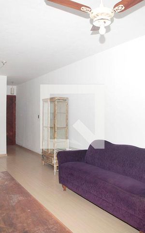 Apartamento à venda com 86m², 2 quartos e sem vagaSala