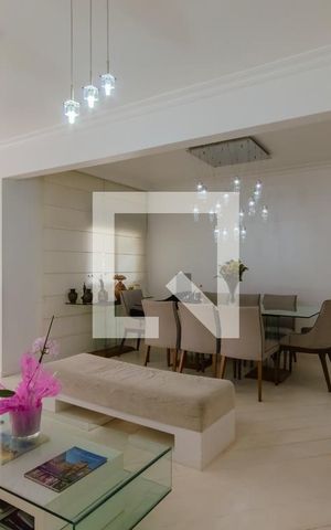 Apartamento à venda com 140m², 4 quartos e 3 vagas Apartamento à venda com 140m², 4 quartos e 3 vagasSala