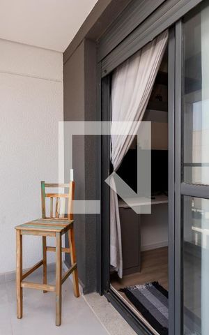 Studio para alugar com 25m², 1 quarto e sem vaga Studio para alugar com 25m², 1 quarto e sem vagaVaranda