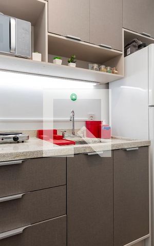 Studio para alugar com 25m², 1 quarto e sem vaga Studio para alugar com 25m², 1 quarto e sem vagaCozinha