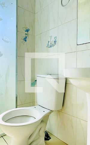 Apartamento para alugar com 59m², 2 quartos e 1 vaga Apartamento para alugar com 59m², 2 quartos e 1 vagaBanheiro
