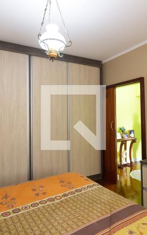 Casa à venda com 200m², 2 quartos e 4 vagas Casa à venda com 200m², 2 quartos e 4 vagasQuarto 2