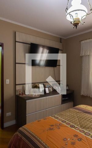 Casa à venda com 200m², 2 quartos e 4 vagas Casa à venda com 200m², 2 quartos e 4 vagasQuarto 2