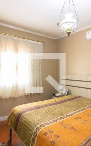 Casa à venda com 200m², 2 quartos e 4 vagas Casa à venda com 200m², 2 quartos e 4 vagasQuarto 2