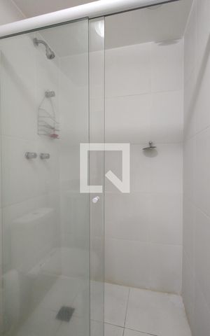 Apartamento para alugar com 70m², 2 quartos e 1 vagaBanheiro da Suíte