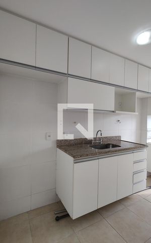 Apartamento para alugar com 70m², 2 quartos e 1 vagaCozinha - Armários