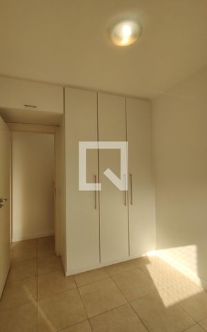 Apartamento para alugar com 70m², 2 quartos e 1 vagaQuarto 2 - Armários