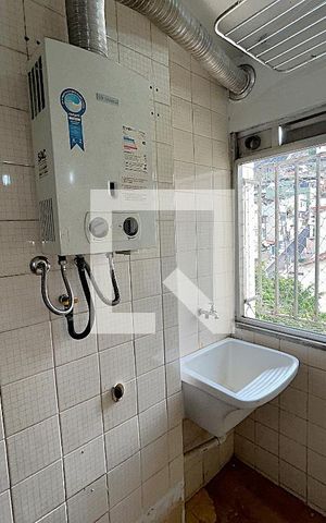 Apartamento à venda com 70m², 3 quartos e 1 vagaÁrea de Serviço