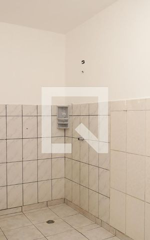 Casa para alugar com 270m², 4 quartos e 2 vagasBanheiro 1