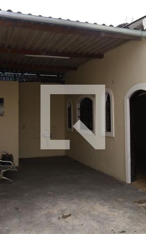 Casa para alugar com 270m², 4 quartos e 2 vagasÁrea Externa