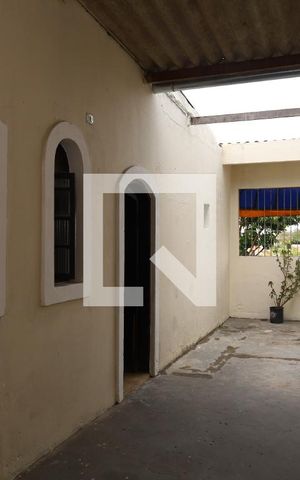 Casa para alugar com 270m², 4 quartos e 2 vagasÁrea Externa