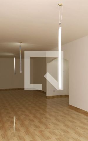 Casa para alugar com 270m², 4 quartos e 2 vagasSala
