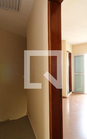 Casa para alugar com 169m², 3 quartos e 4 vagasCorredor