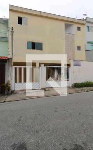 Casa para alugar com 169m², 3 quartos e 4 vagasFachada