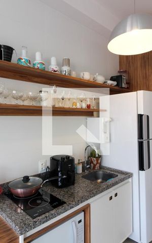 Studio para alugar com 30m², 1 quarto e sem vaga Studio para alugar com 30m², 1 quarto e sem vagaKitnet (Cozinha)