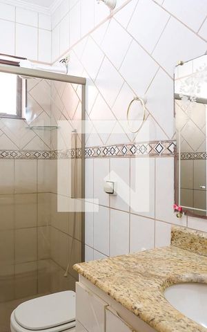 Casa à venda com 120m², 2 quartos e 1 vagaBanheiro 1