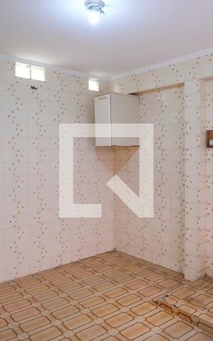 Casa à venda com 120m², 2 quartos e 1 vagaÁrea de serviço