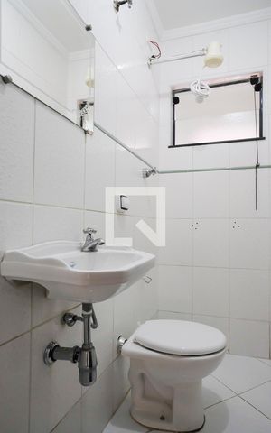 Casa à venda com 120m², 2 quartos e 1 vagaBanheiro 2