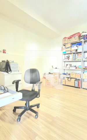Casa à venda com 186m², 4 quartos e 3 vagas Casa à venda com 186m², 4 quartos e 3 vagasQuarto 3/ escritório