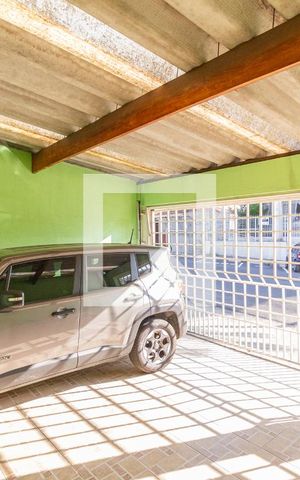 Casa à venda com 131m², 3 quartos e 2 vagasGaragem
