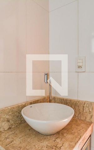Apartamento à venda com 150m², 2 quartos e 1 vagaBanheiro da Suíte