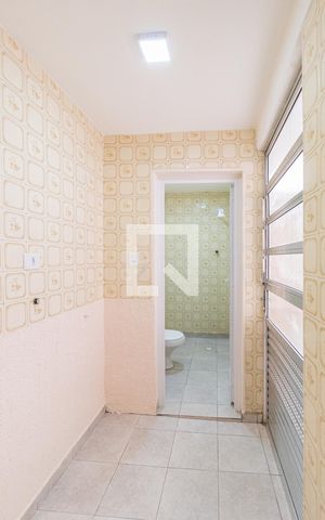 Casa à venda com 135m², 2 quartos e 2 vagasCorredor 