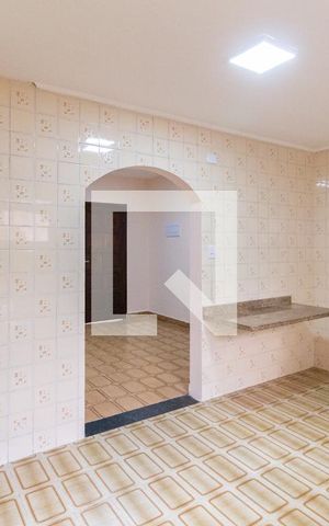 Casa à venda com 135m², 2 quartos e 2 vagasCozinha