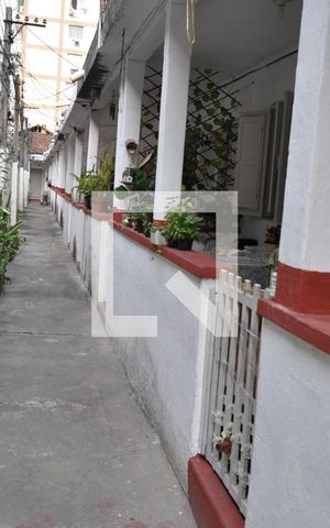 Casa para alugar com 40m², 1 quarto e sem vagaÁrea externa 