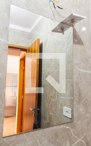 Apartamento para alugar com 34m², 2 quartos e sem vagaBanheiro