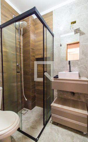 Apartamento para alugar com 34m², 2 quartos e sem vagaBanheiro