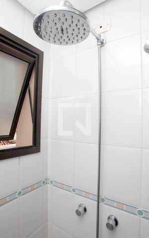 Apartamento à venda com 80m², 3 quartos e 2 vagasBanheiro 2