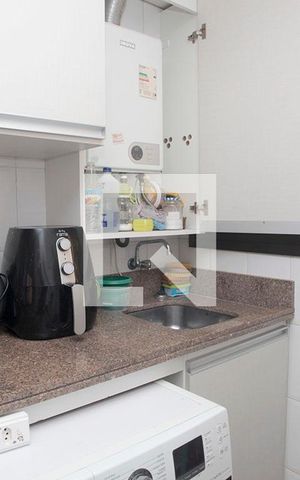 Apartamento à venda com 80m², 3 quartos e 2 vagasCozinha + Área de Serviço