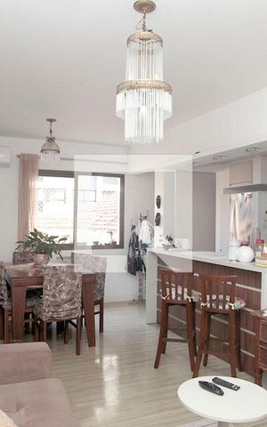 Apartamento à venda com 80m², 3 quartos e 2 vagasSala