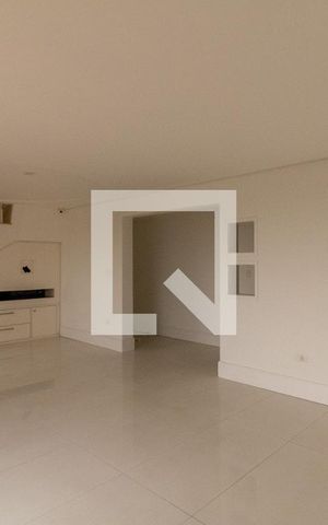 Apartamento à venda com 500m², 3 quartos e 4 vagas Apartamento à venda com 500m², 3 quartos e 4 vagasSala