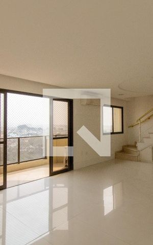 Apartamento à venda com 500m², 3 quartos e 4 vagas Apartamento à venda com 500m², 3 quartos e 4 vagasSala