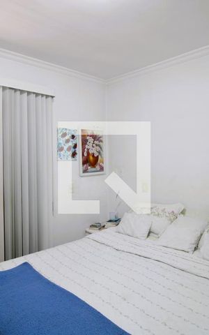 Casa à venda com 178m², 3 quartos e 3 vagasSuíte